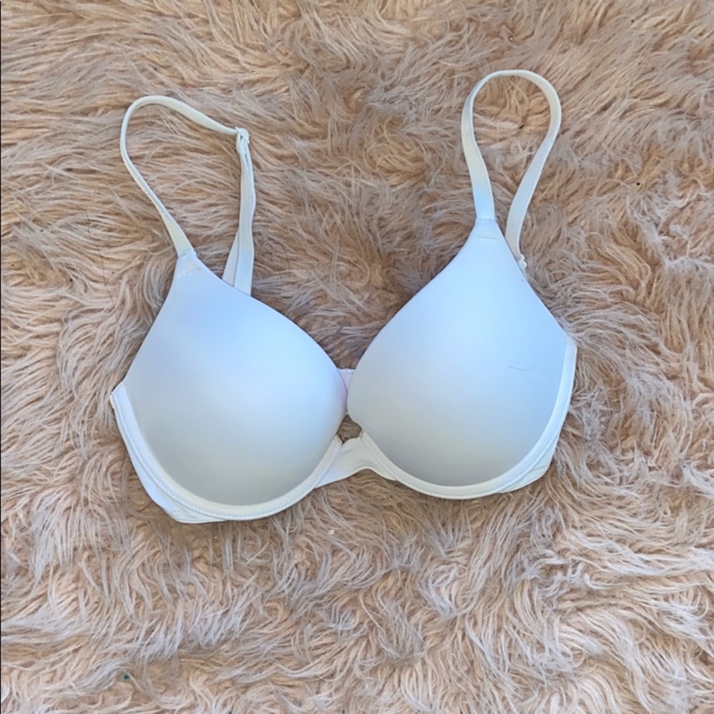 VS Pink Wear Everywhere Push Up Bra